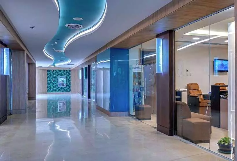 هتل Hilton Cartagena