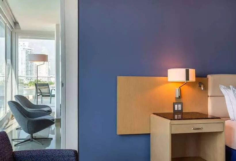 هتل Hilton Cartagena