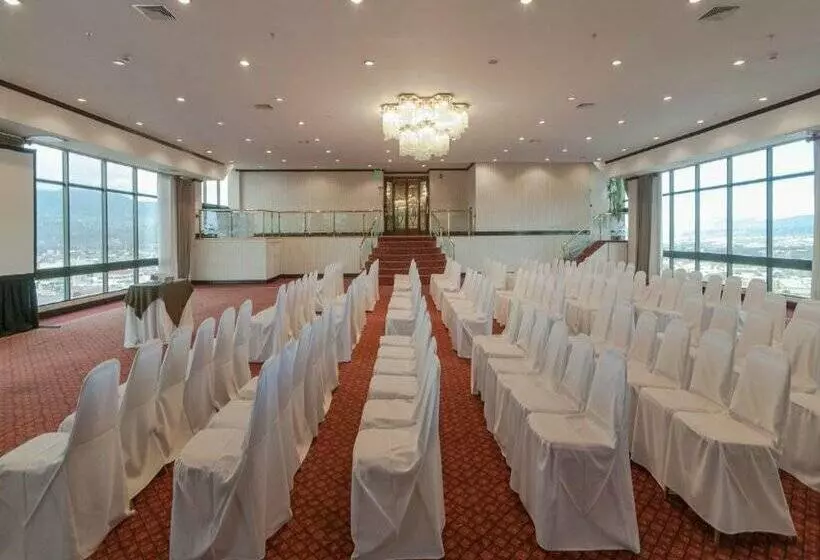 Delta Hotels By Marriott San Jose Aurola