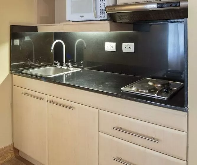 فندق Intercontinental Medellin   Movich, An Ihg