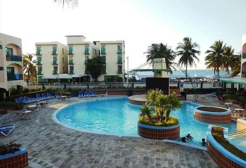 هتل Los Delfines Varadero