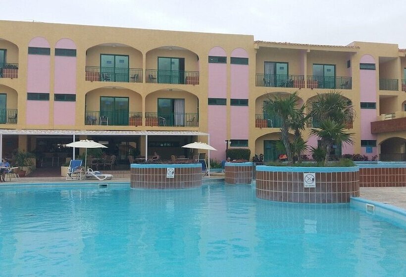 هتل Los Delfines Varadero