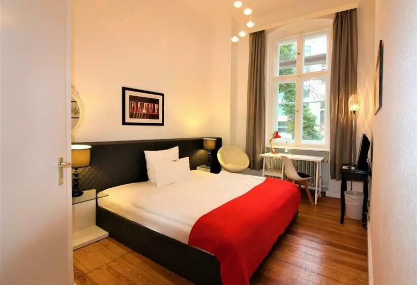 هتل Midi Inn City West Am Ku Damm