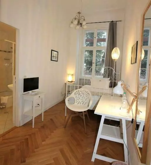 هتل Midi Inn City West Am Ku Damm