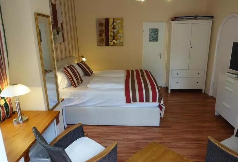 ホテル Villa Konstanz