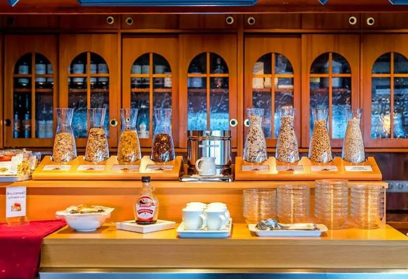 هتل Halbersbacher. Park Biedenkopf