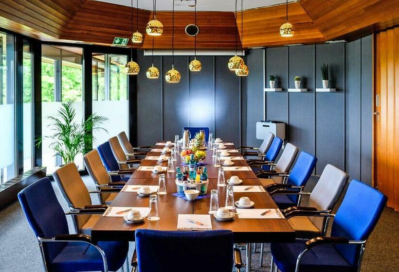 Отель Halbersbacher. Park Biedenkopf