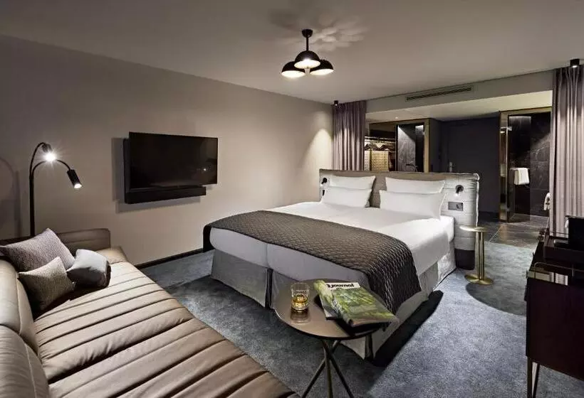 Lindner Hotel Dusseldorf Seestern, Part Of Jdv By Hyatt