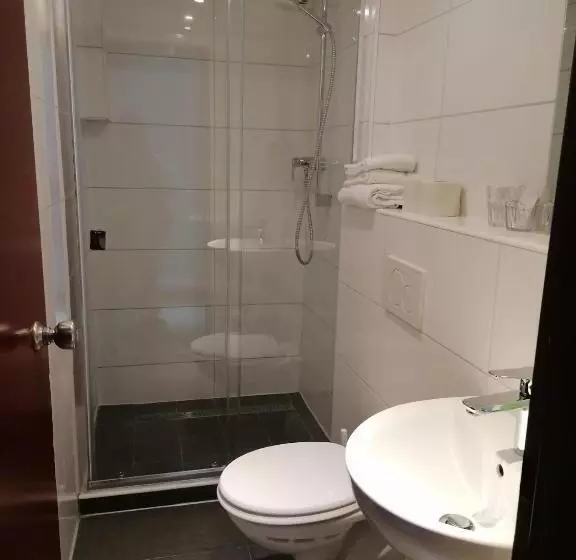 בית מלון כפרי Meerbuscher Hof