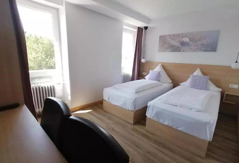 בית מלון כפרי Meerbuscher Hof