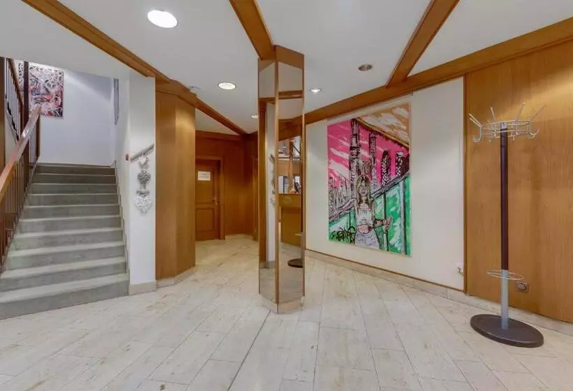 Отель Schomacker