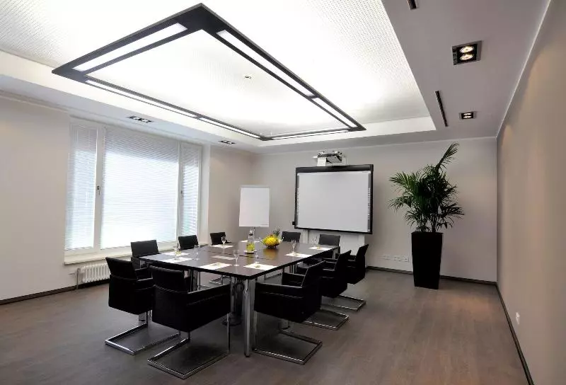 ホテル Schweizer Hof