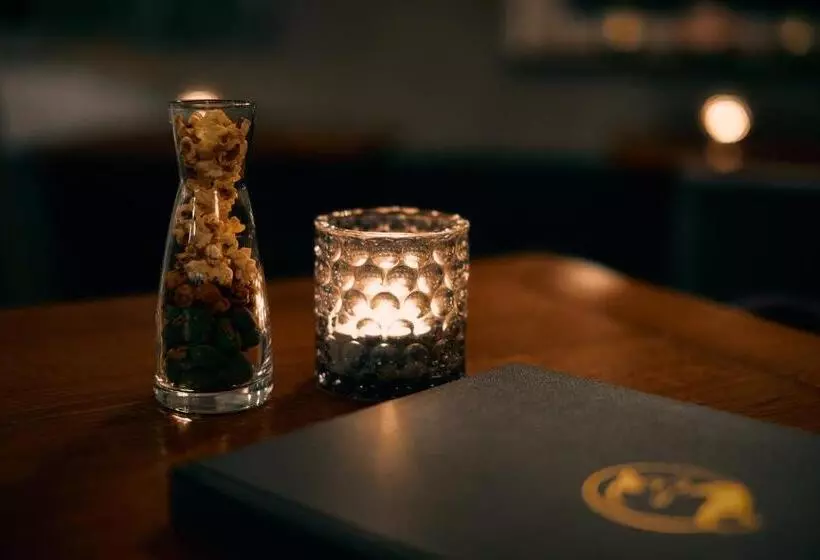 Fuchsbau Romantik Hotel & Spa Restaurant & Fox Bar