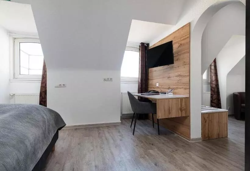 ホテル Am Ludwigsplatz