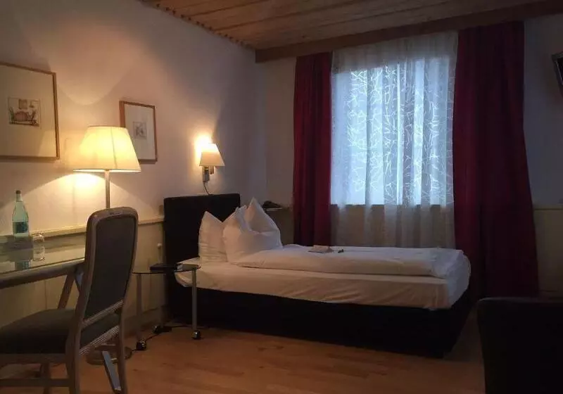 Flair Hotel Vier Jahreszeiten