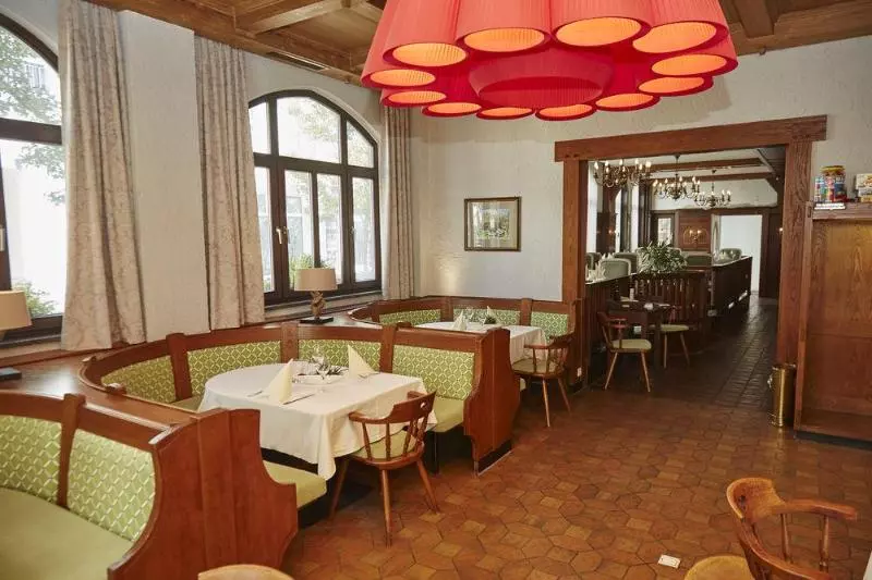 Flair Hotel Vier Jahreszeiten