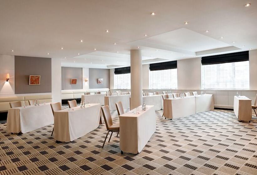 Hotelli Le Méridien Stuttgart