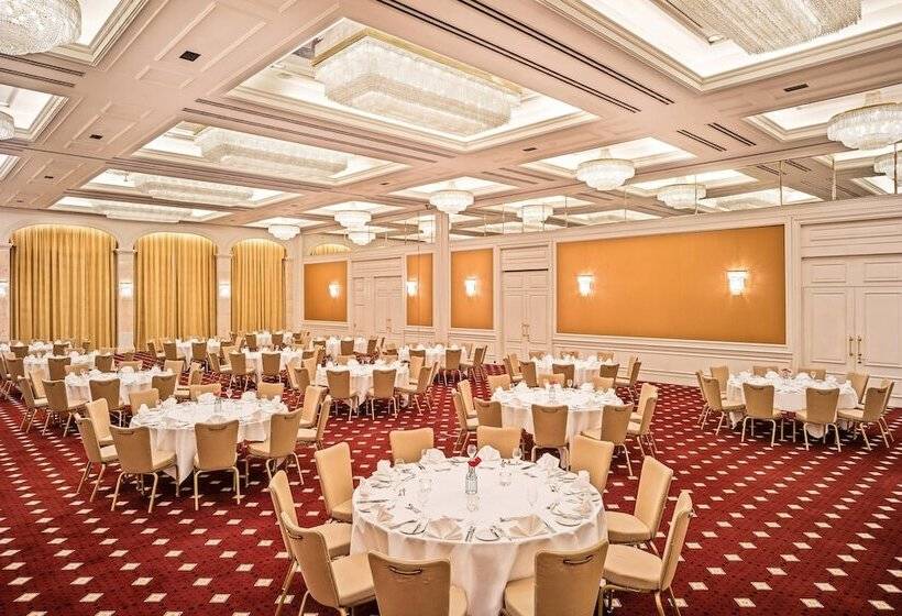 Hotelli Le Méridien Stuttgart