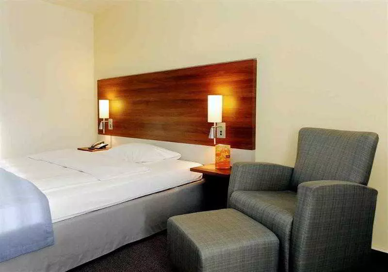 Otel Mercure  Stuttgart Sindelfingen An Der Messe