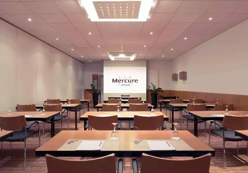 Otel Mercure  Stuttgart Sindelfingen An Der Messe