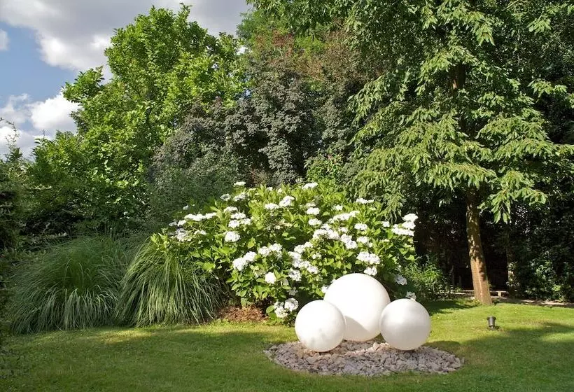 ホテル Obere Linde