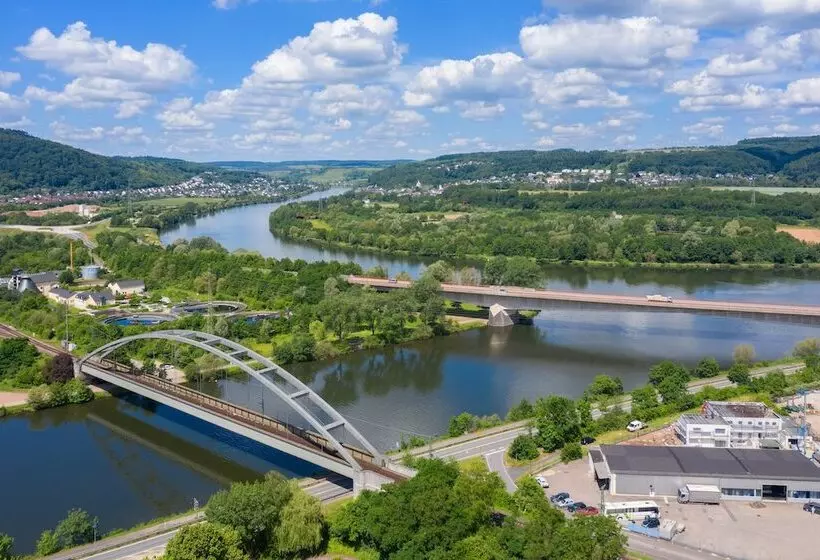 בית מלון כפרי Park