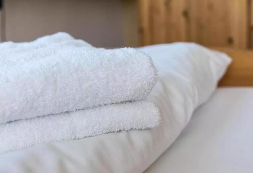 Отель Restaurant Zum Schwalbennest