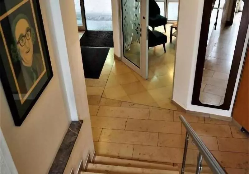 فندق Schottenhof