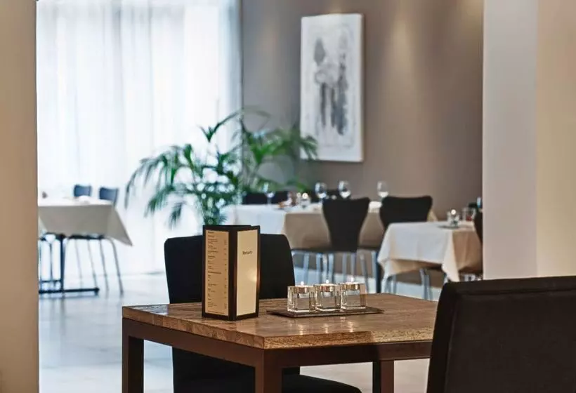 호텔 Tryp By Wyndham Wuppertal