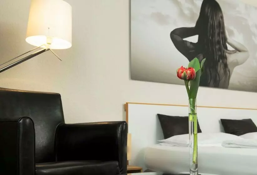 호텔 Tryp By Wyndham Wuppertal