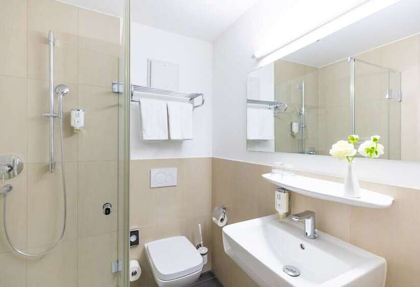 בית מלון כפרי Imperial