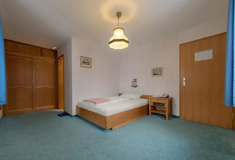 Отель Alpenrose