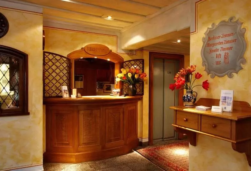 Отель Brauereigasthof Landwehr Bräu