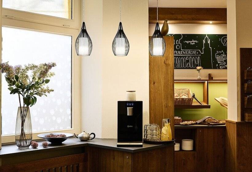 Отель Brunnenhof City Center