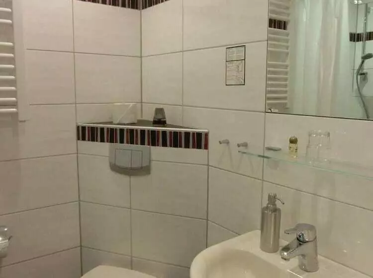 فندق Central Egbr