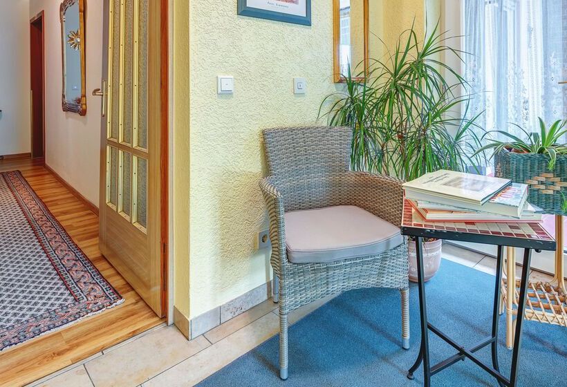 בית מלון כפרי Gasthof Zum Freigericht