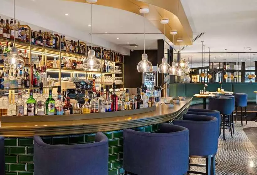 هتل Hilton Dresden An Der Frauenkirche