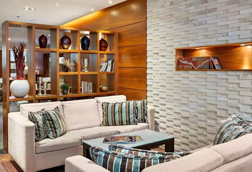 هتل Hilton Dresden An Der Frauenkirche