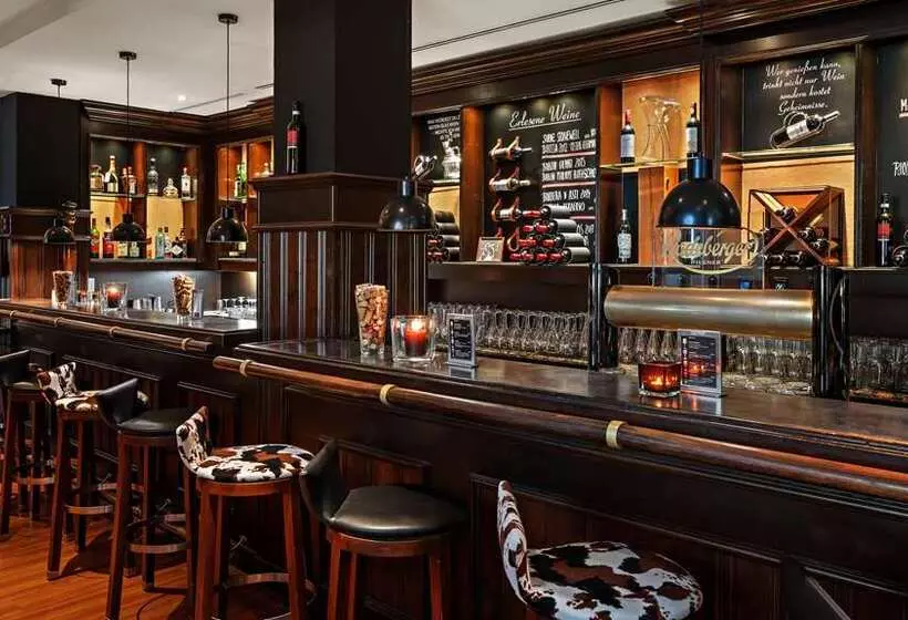 هتل Hilton Dresden An Der Frauenkirche