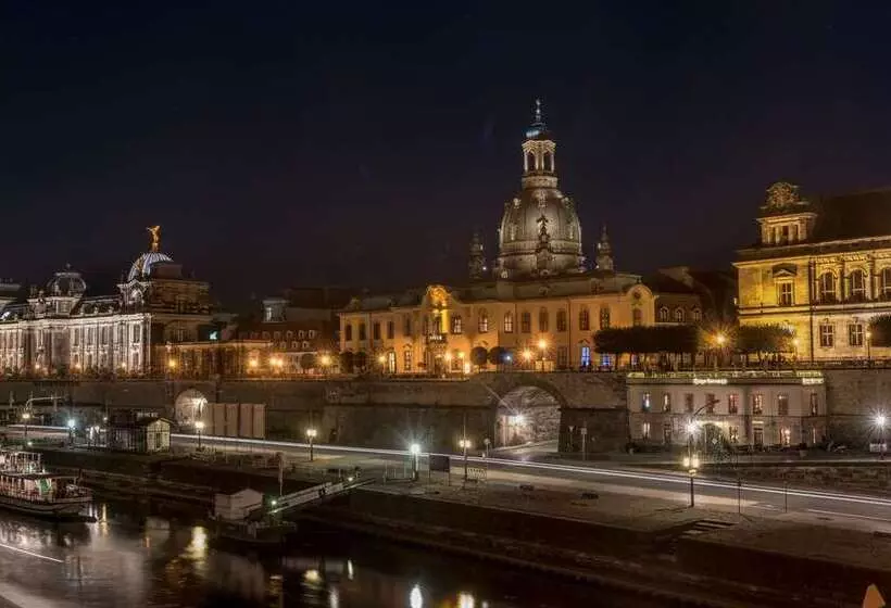 هتل Hilton Dresden An Der Frauenkirche