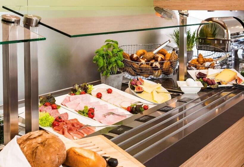 Hotelli Ibis Ulm City