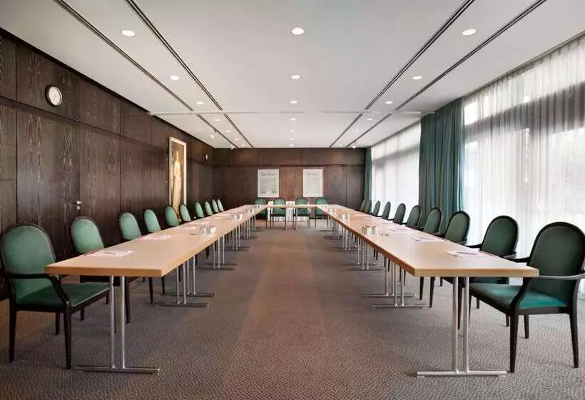 Hotel Ramada Nürnberg Park