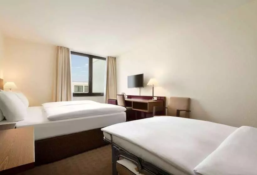 Hotel Ramada Nürnberg Park