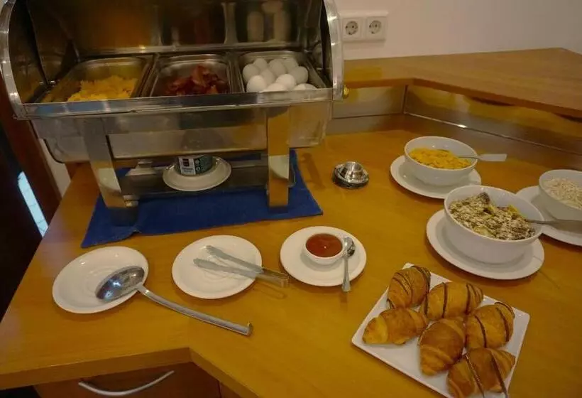 호텔 Senator München