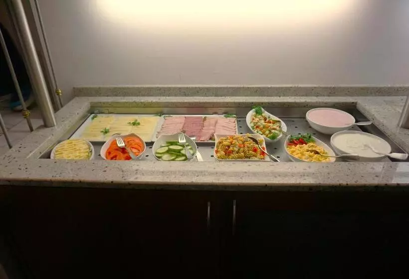 호텔 Senator München