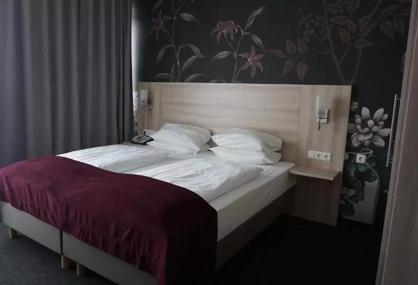 호텔 Senator München