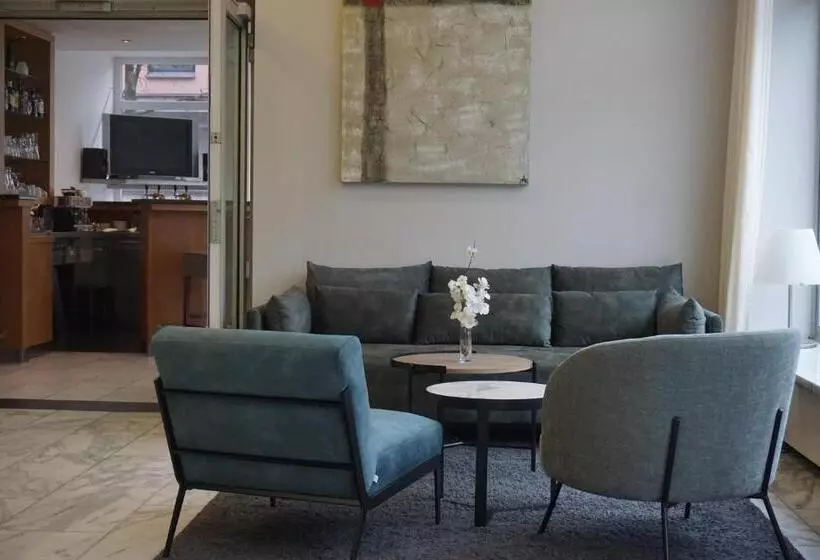 호텔 Senator München