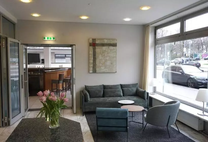 호텔 Senator München