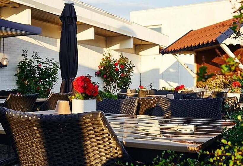 בית מלון כפרי Ebeltoft Park B & B