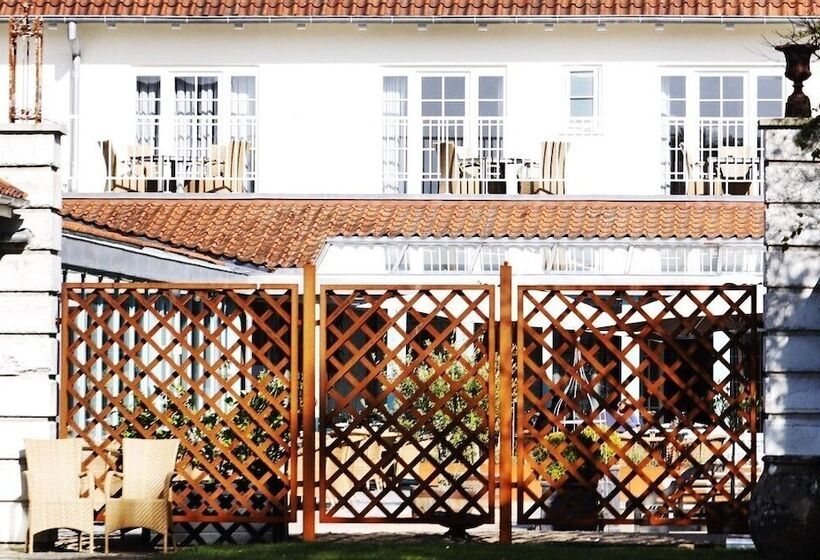 בית מלון כפרי Fredensborg Store Kro